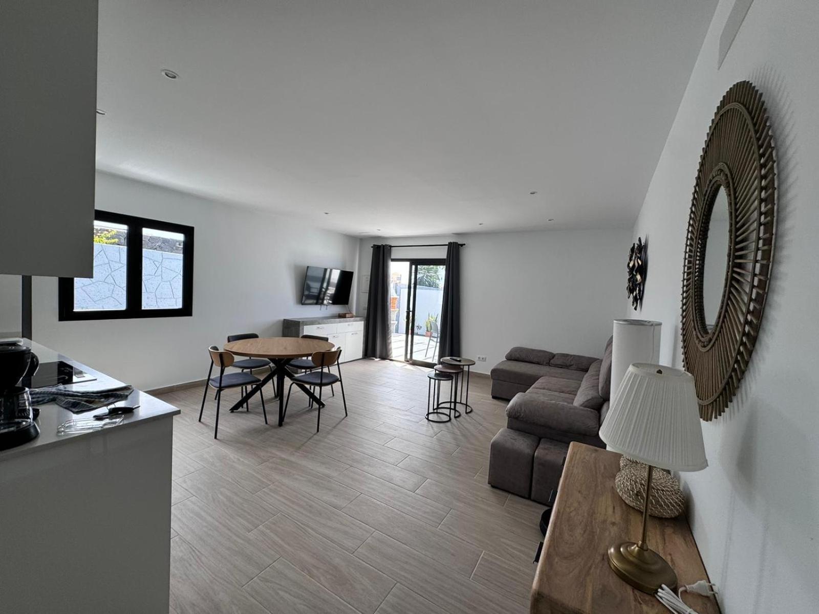 Casa Atilana Apartamento A 150 Metros De La Playa Плая Бланка Екстериор снимка